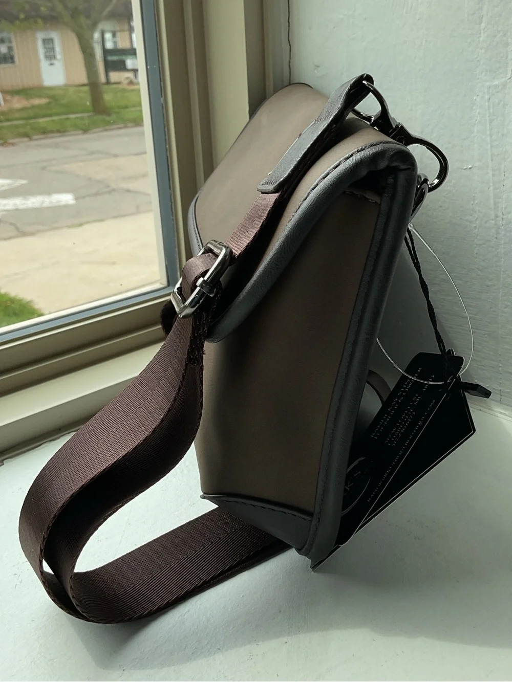 Brown Crossbody Bag with Adjustable Strap